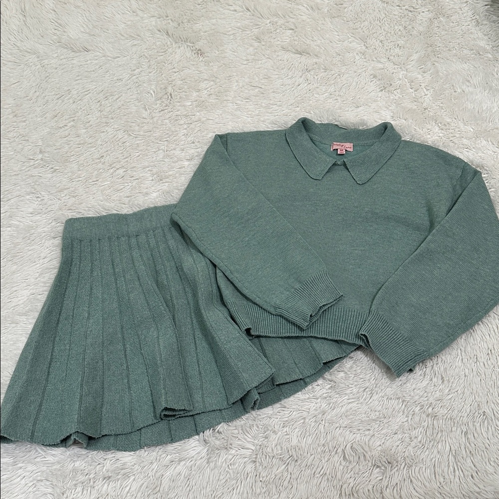❤️ Paisley Lane Sweater & Skirt Set Size 10